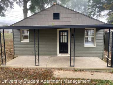 Main picture of 319 Riverview Ave