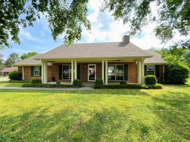 Main picture of 124 Wickstone Rd