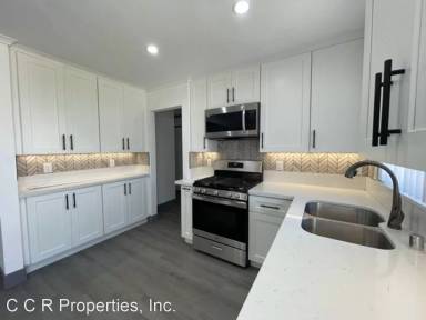 Main picture of 8325 Kittyhawk Ave