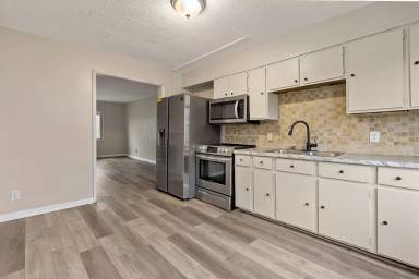 Main picture of 602 Rockford Ave