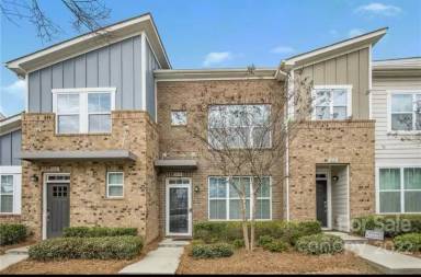 Main picture of 1614 Pat Garrett St