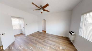 Main picture of 1567 S Hobart Blvd