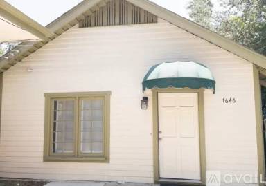 Main picture of 1646 E Del Mar Blvd