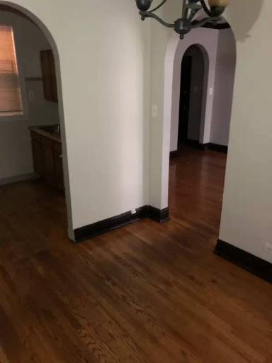 Main picture of 4637 N Lowell Ave