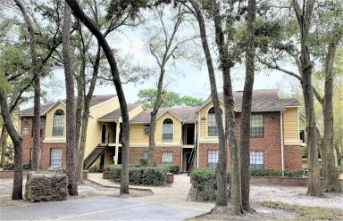 Main picture of 8609 Mallard Reserve Dr
