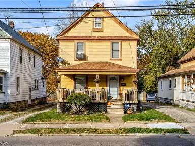 Main picture of 241 E Thornton St