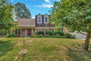 Main picture of 4609 Deming Ave