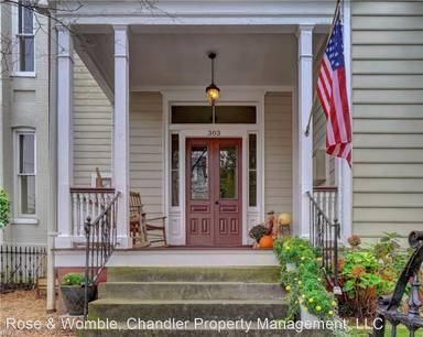 Main picture of 303 W Freemason St