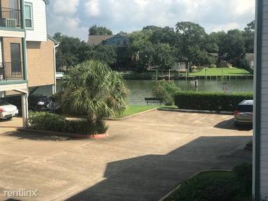 Main picture of 18515 Egret Bay Blvd