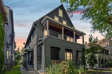 Main picture of 175 Pearl St