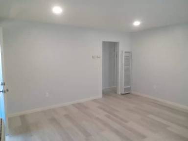 Main picture of 1355 Jefferson St