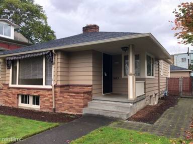 Main picture of 6436 NE 26th Ave