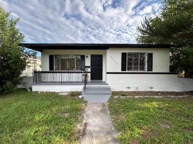 Main picture of 4111 5th Ave S