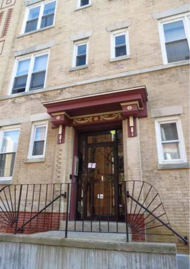 Main picture of 533 Monroe St