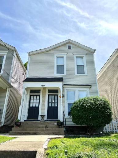 Main picture of 1618 Ellwood Ave