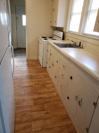 Main picture of 806 N 2nd St