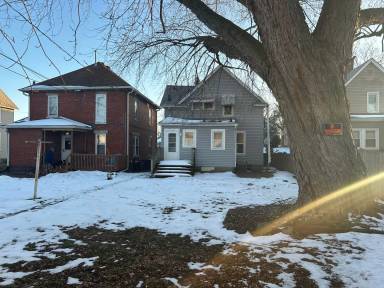 Main picture of 407 17th Ave