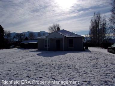 Main picture of 145 W 300 S