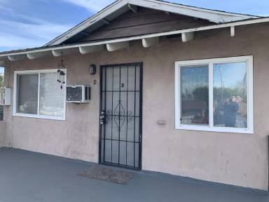 Main picture of 1161 W D St