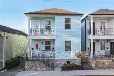 Main picture of 2228 Bienville St