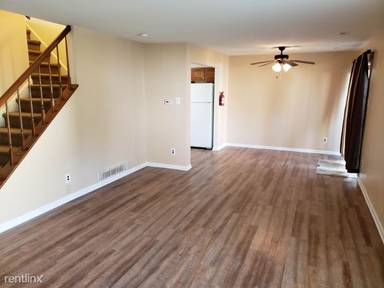 Main picture of 241 Willow Turn