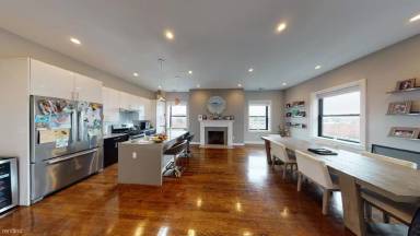 Main picture of 11 Newcomb St
