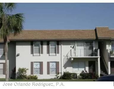 Main picture of 923 W Oak Ridge Rd