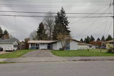 Main picture of 12110 6th Ave SW