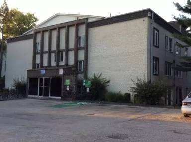 Main picture of 70 W Northwood Ave