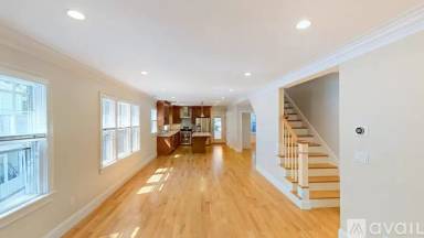 Main picture of 7 Acron Rd