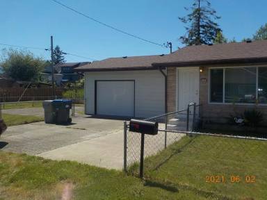 Main picture of 105 S Exchange St