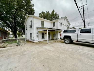 Main picture of 1101 Holly Vista St