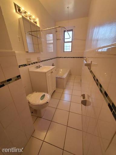 Main picture of 11155 77th Ave