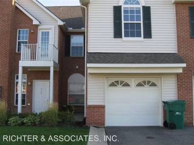 Main picture of 550 Olde English Cir