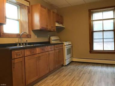 Main picture of 111 Hillman St