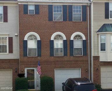 Main picture of 20123 Hardwood Ter