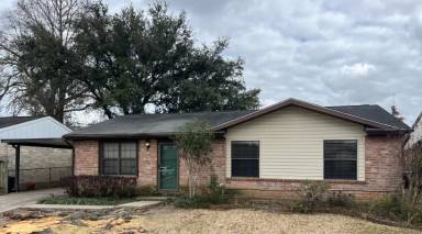 Main picture of 402 Thompson Dr