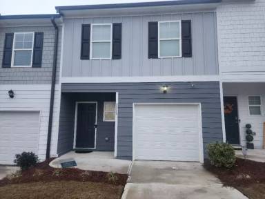 Main picture of 3398 Highbury Way