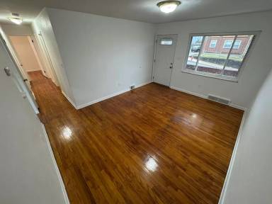 Main picture of 3105 Jenny Lind St