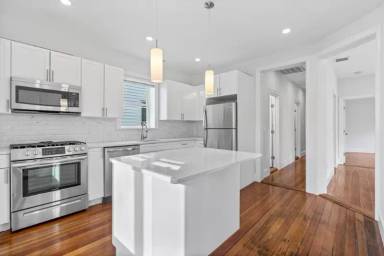 Main picture of 301 Hancock St