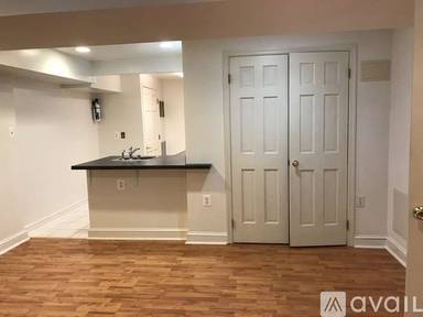 Main picture of 2303 17th St NW