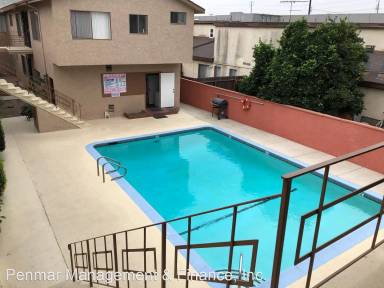 Main picture of 1726 W 146th St