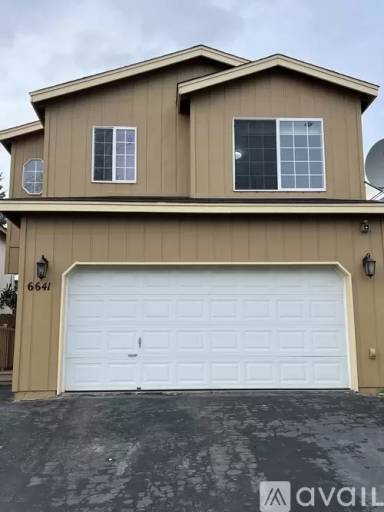 Main picture of 6641 Desiree Loop