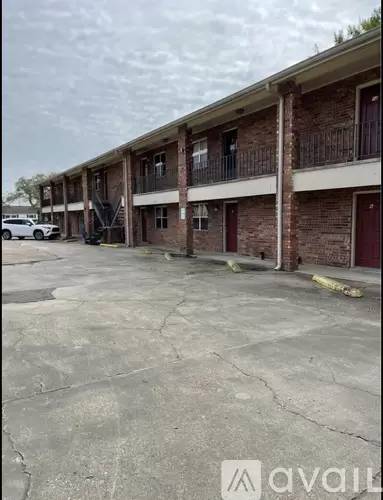 Main picture of 1111 Federal Ave
