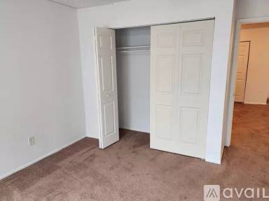 Main picture of 644 Kenwick Cir