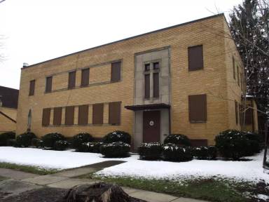 Main picture of 214 E 27th St