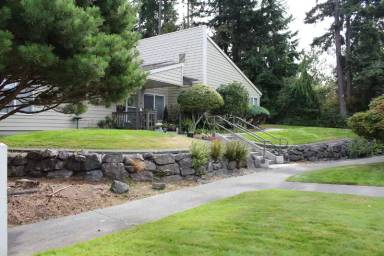 Main picture of 1430 Park View Ln