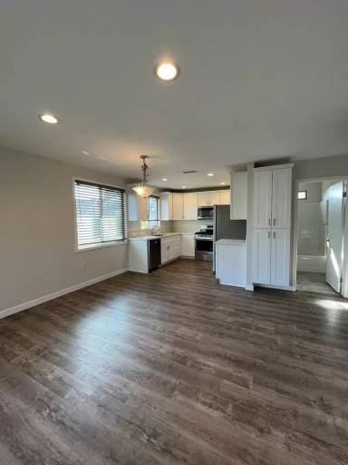 Main picture of 2218 Langmuir St