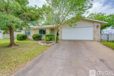 Main picture of 908 Spring Tree St
