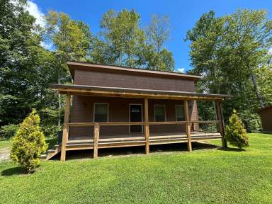 Main picture of 226 Oliver Ln